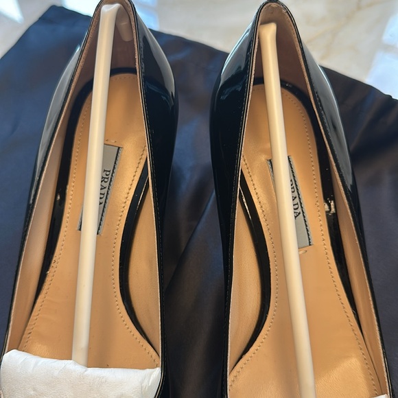 Prada Patent Leather Heels - Picture 3 of 9